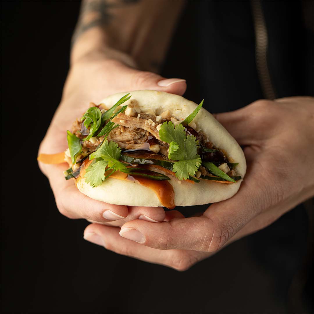 Bao z szarpaną wieprzowiną